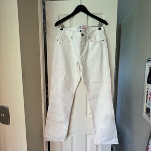 Size 6 💯 Boyfriend off white jeans